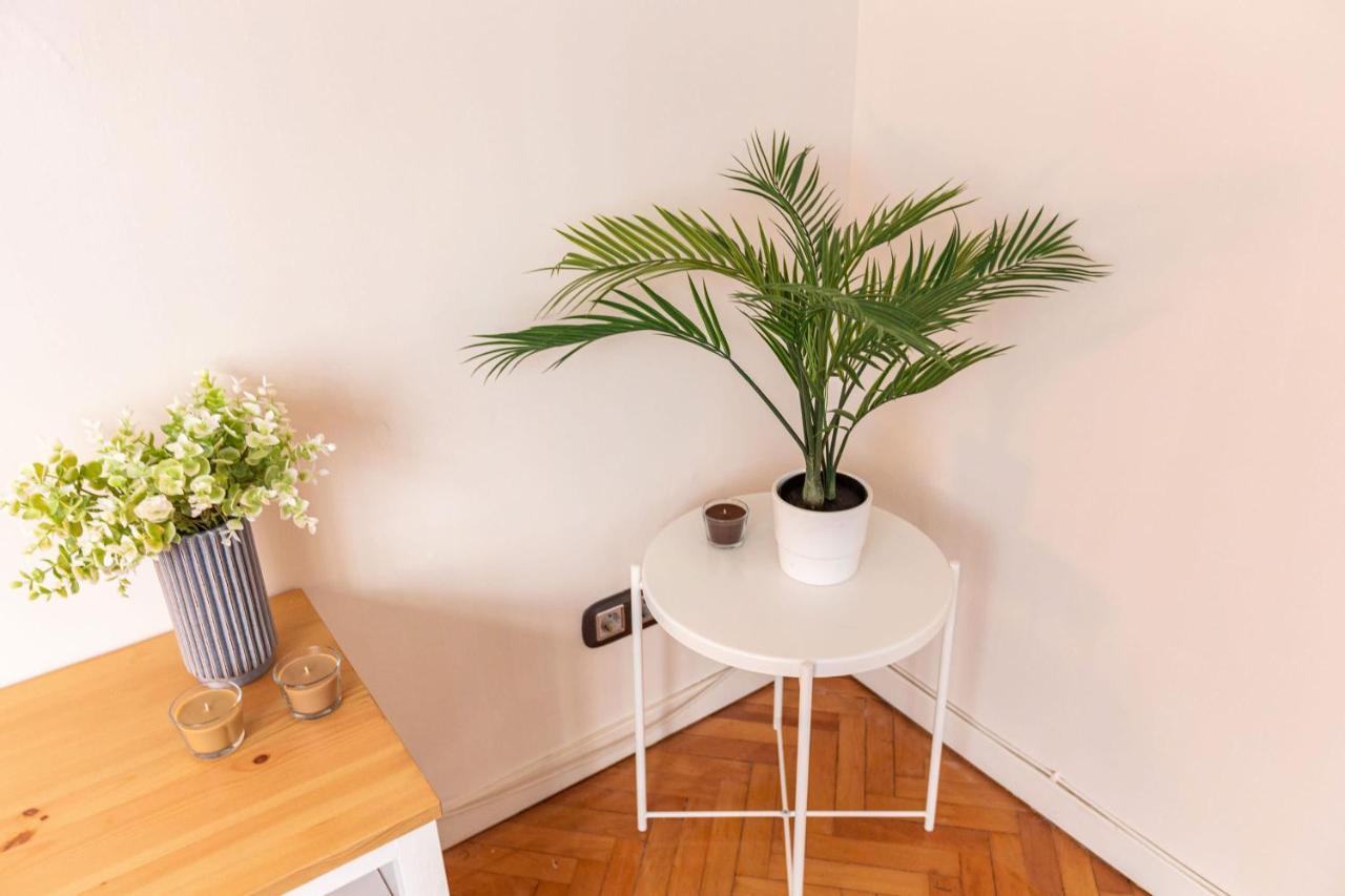 Flat With Excellent Location In Tesvikiye, Sisli Διαμέρισμα Κωνσταντινούπολη Εξωτερικό φωτογραφία
